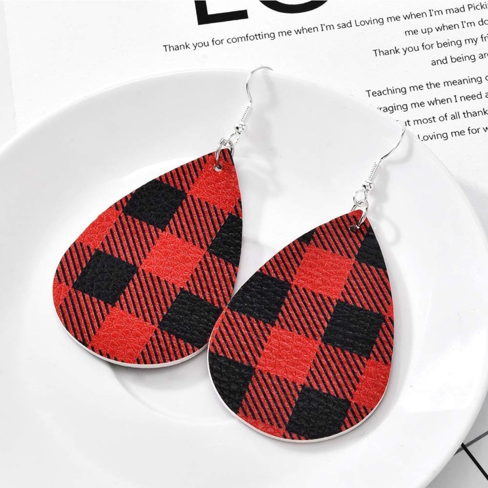 BNWT-Red & Black Buffalo Plaid PU Leather Drop Earrings
